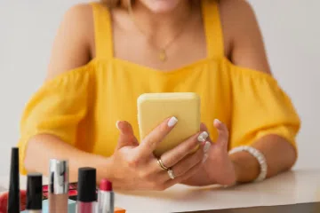 Cosméticos impulsionam intenção de compras on-line no Brasil