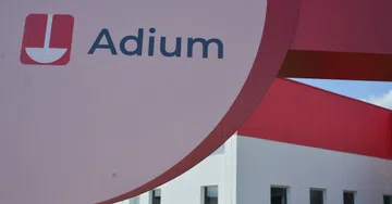 Adium Contrata Nova Diretora Médica Vanessa de Carvalho Fabrício