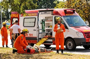 Lei permite uso de emendas para atendimento pré-hospitalar por bombeiros