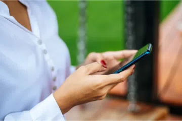 WhatsApp lidera compras a distância nas farmácias