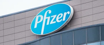 Pfizer reverte lucro bilionário e registra prejuízo de R$ 1,35 bilhão no 2T de 2026